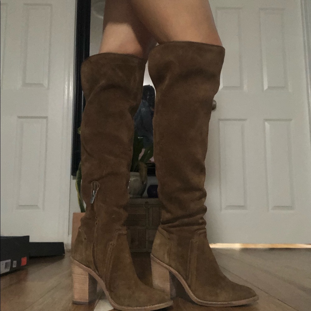 Vince camuto melaya bark Verona boots size 5.5